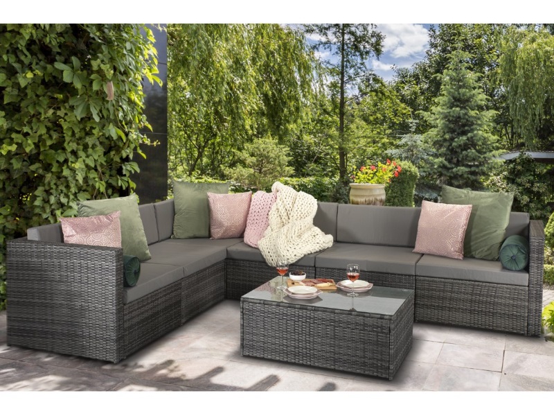 reversible rattan corner set