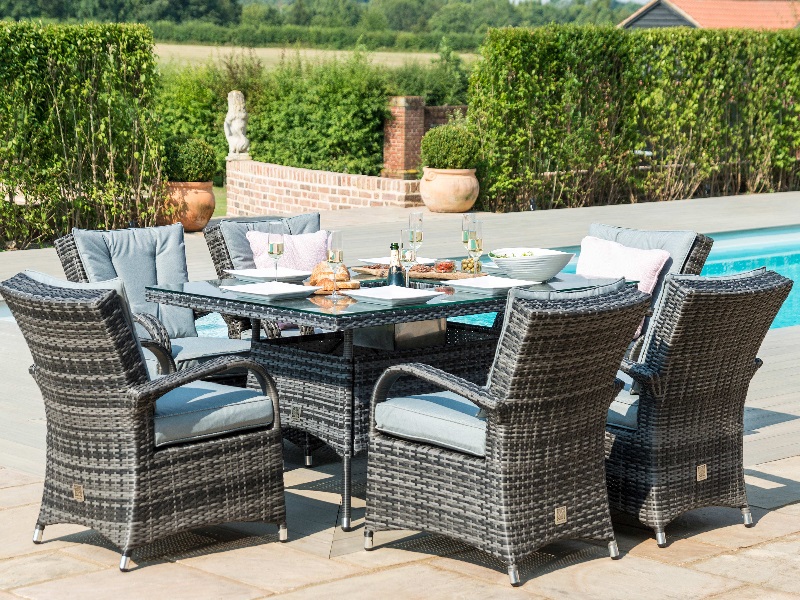 maze 6 seater dining set